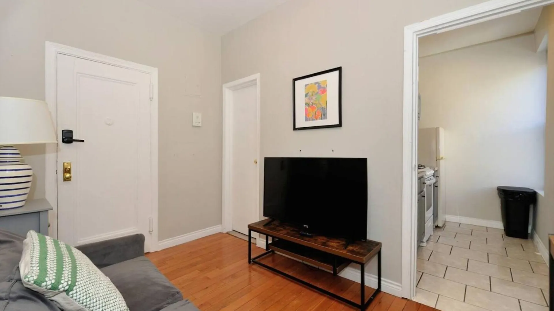 Urban Sunshine Cozy 1-Bedroom In Nycs Heart New York